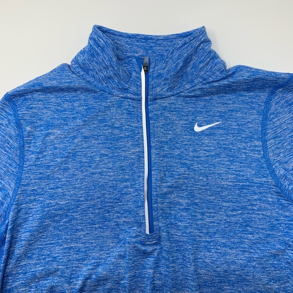 NWOT Nike Unisex Element Half-Zip